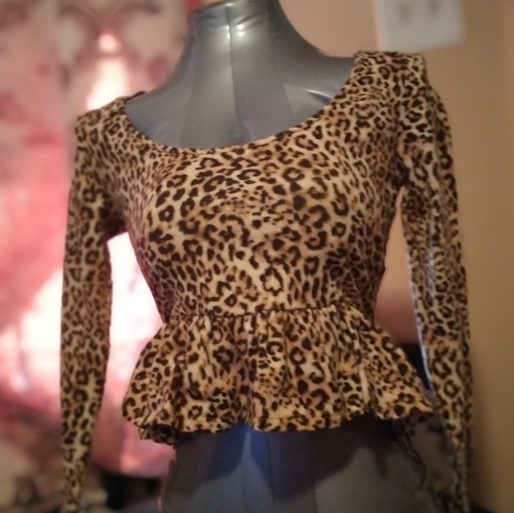 Forever 21 - Picture 7 of 16